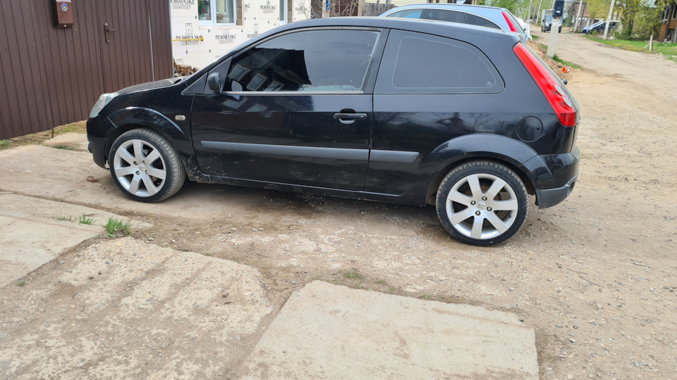 При повороте ключа нет зажигания — Ford Fiesta (Mk V), 1,3 л, 2007 года ...