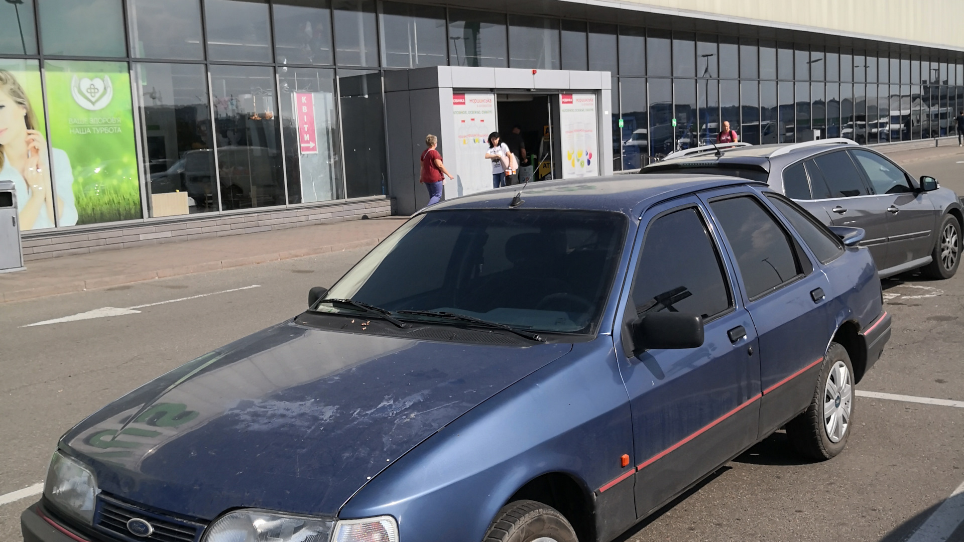 Ford Sierra 2.0 бензиновый 1992 | 2.0i CLX Первая машина на DRIVE2