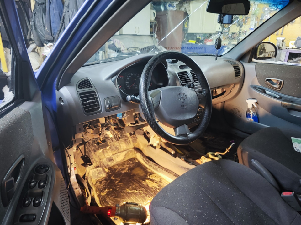 Радиатор печки the end — Hyundai Accent (2G), 1,5 л, 2005 года ...