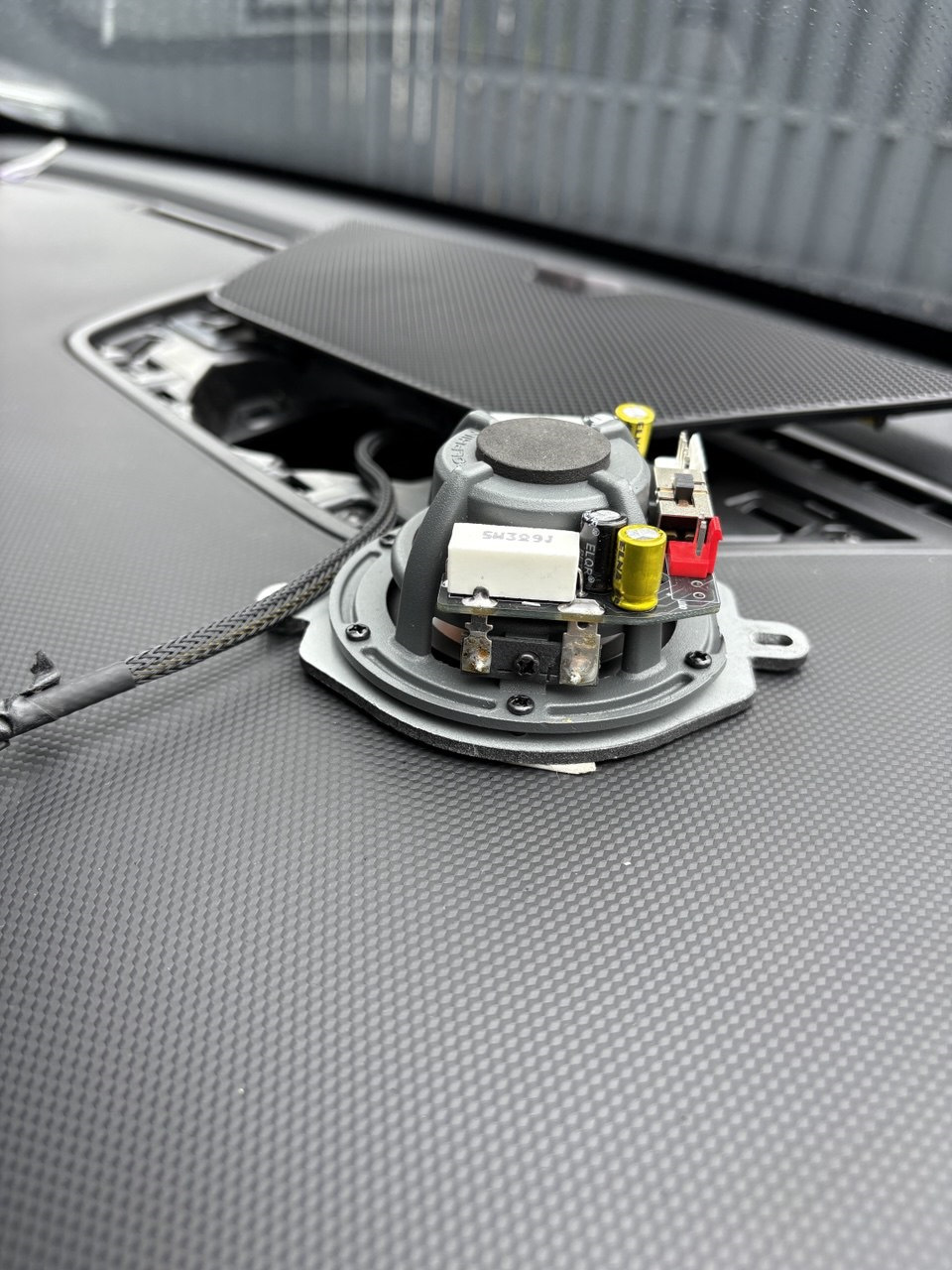 собственно сам СЧ — Omoda C5