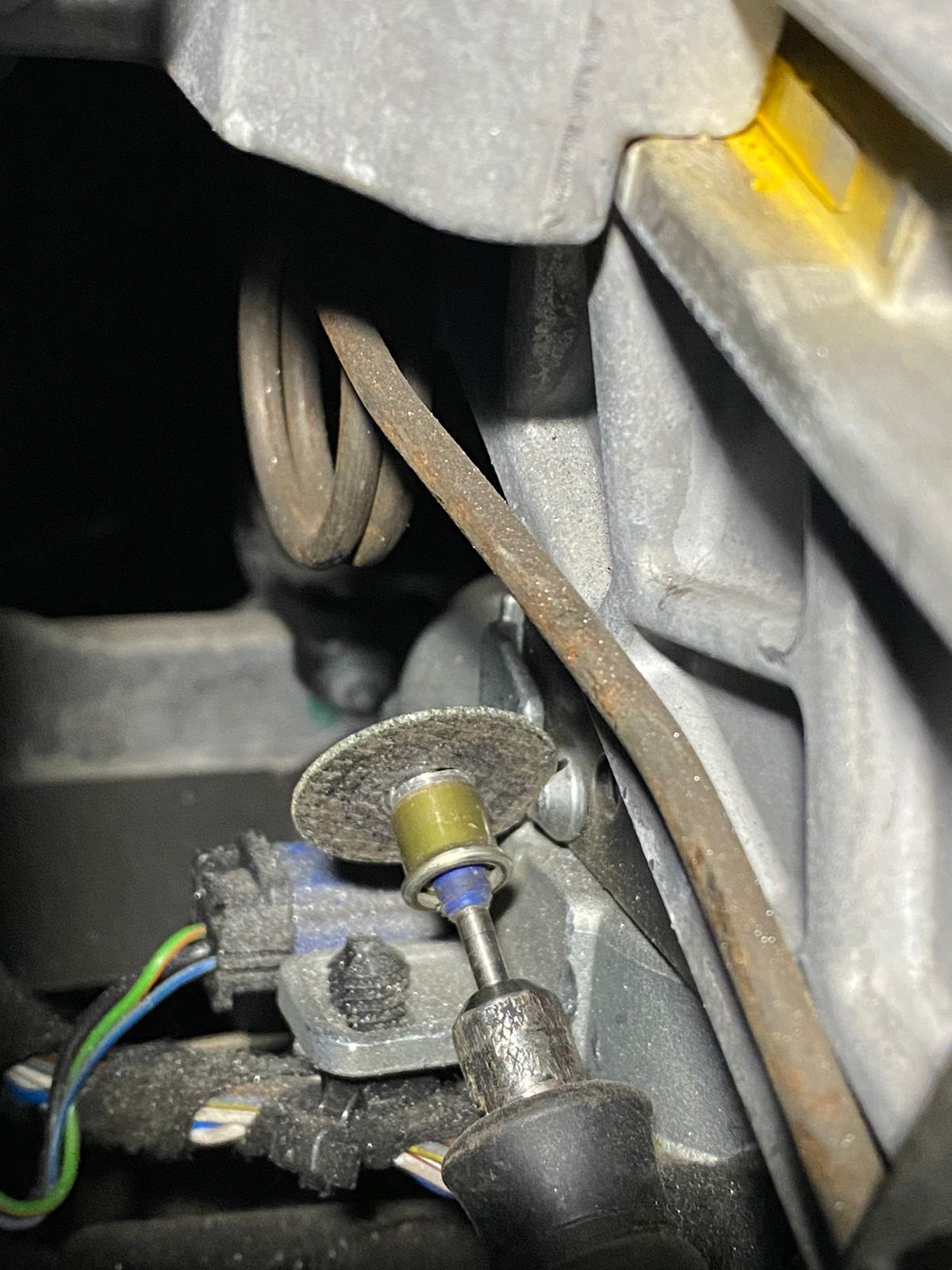 174Steering column locked рулевая колонка заблокирована. — Land Rover