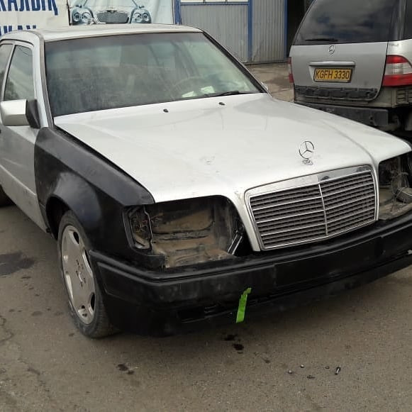 Мерседес w124 без бампера