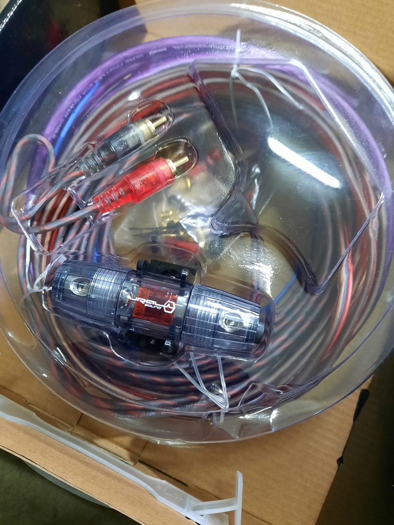 Немного нового. — Toyota Carina (6G), 1,5 л, 1994 года | автозвук | DRIVE2