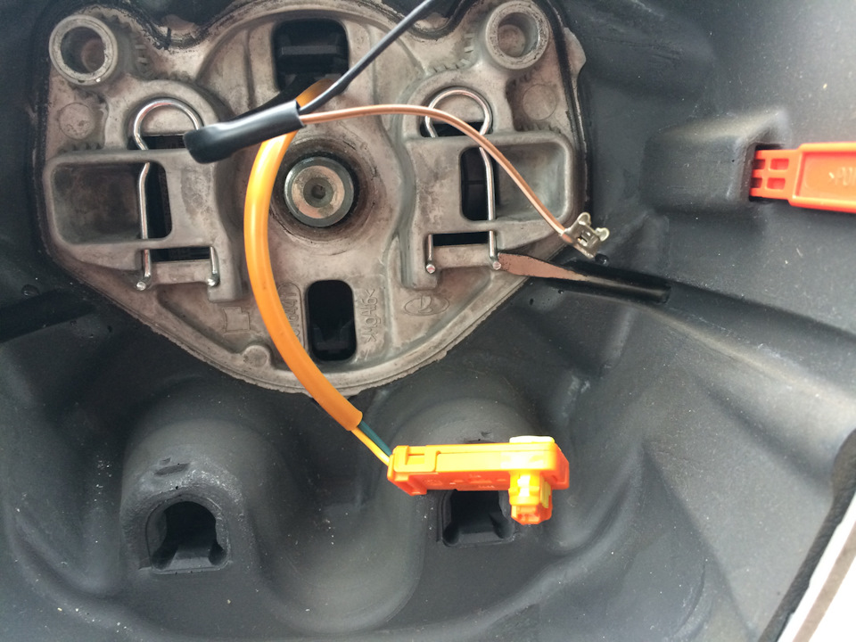 Как переставить руль нового образца на Приоре. — Lada Приора универсал ...