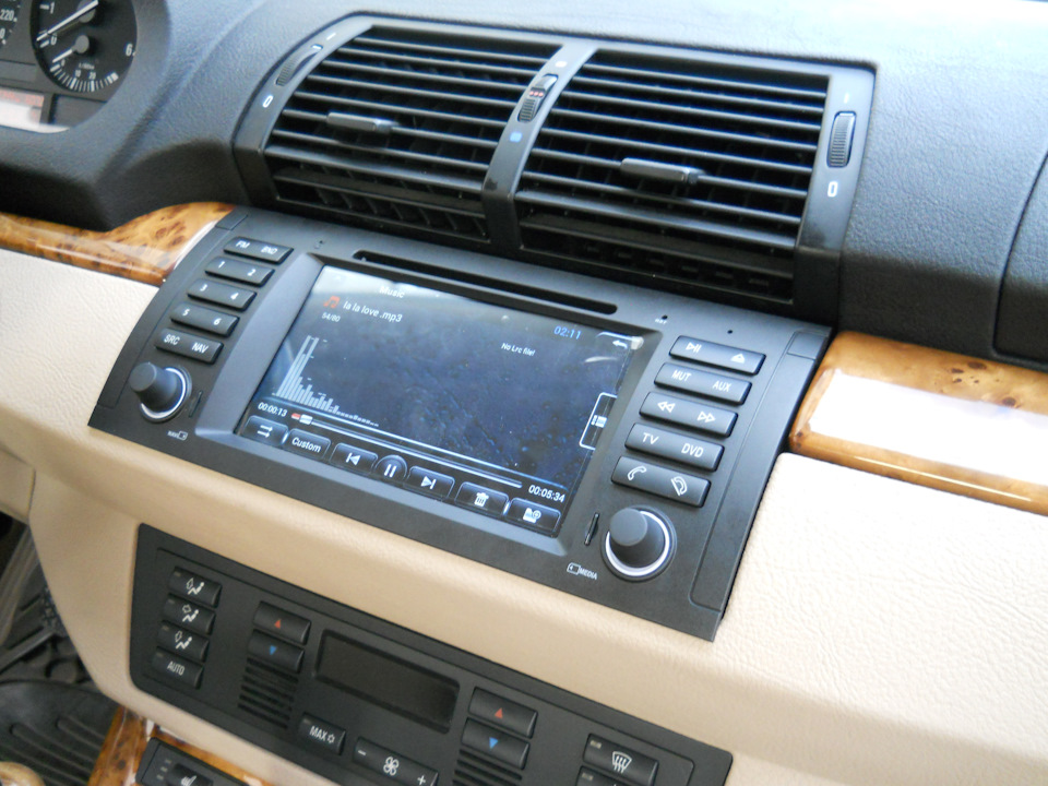 Фото в бортжурнале BMW X5 (E53)