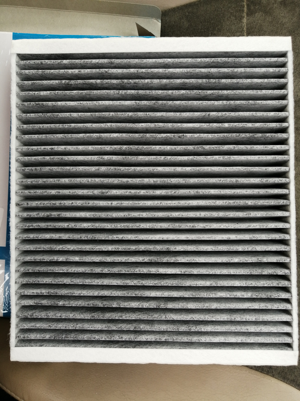 Распакованный ZEKKERT IF3020K — Volkswagen Polo Sedan. Запчасти на фото: IF3020K