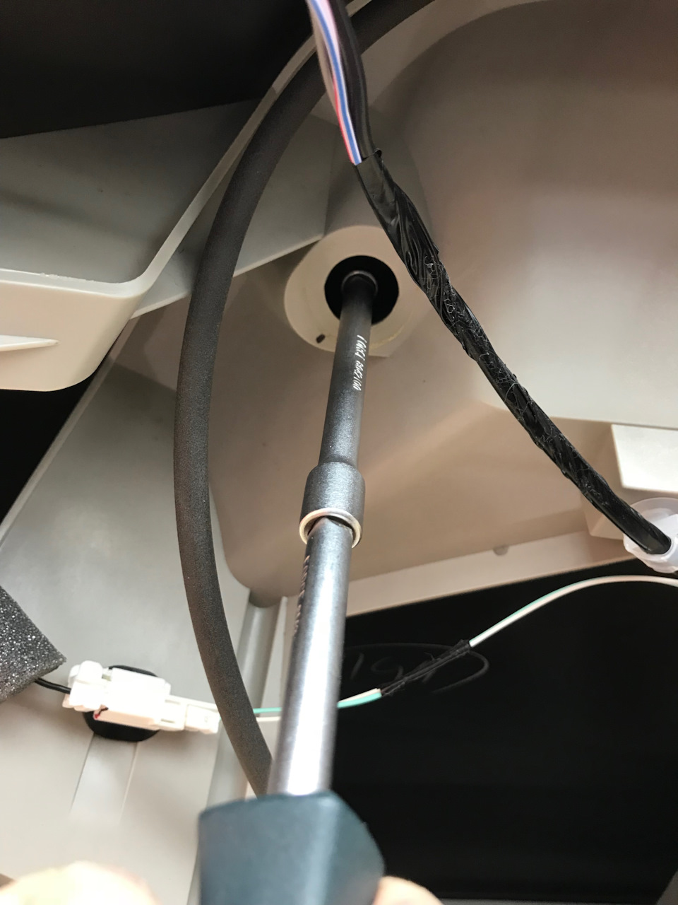 Фото в бортжурнале Nissan X-Trail III (t32). Запчасти на фото: 2509200