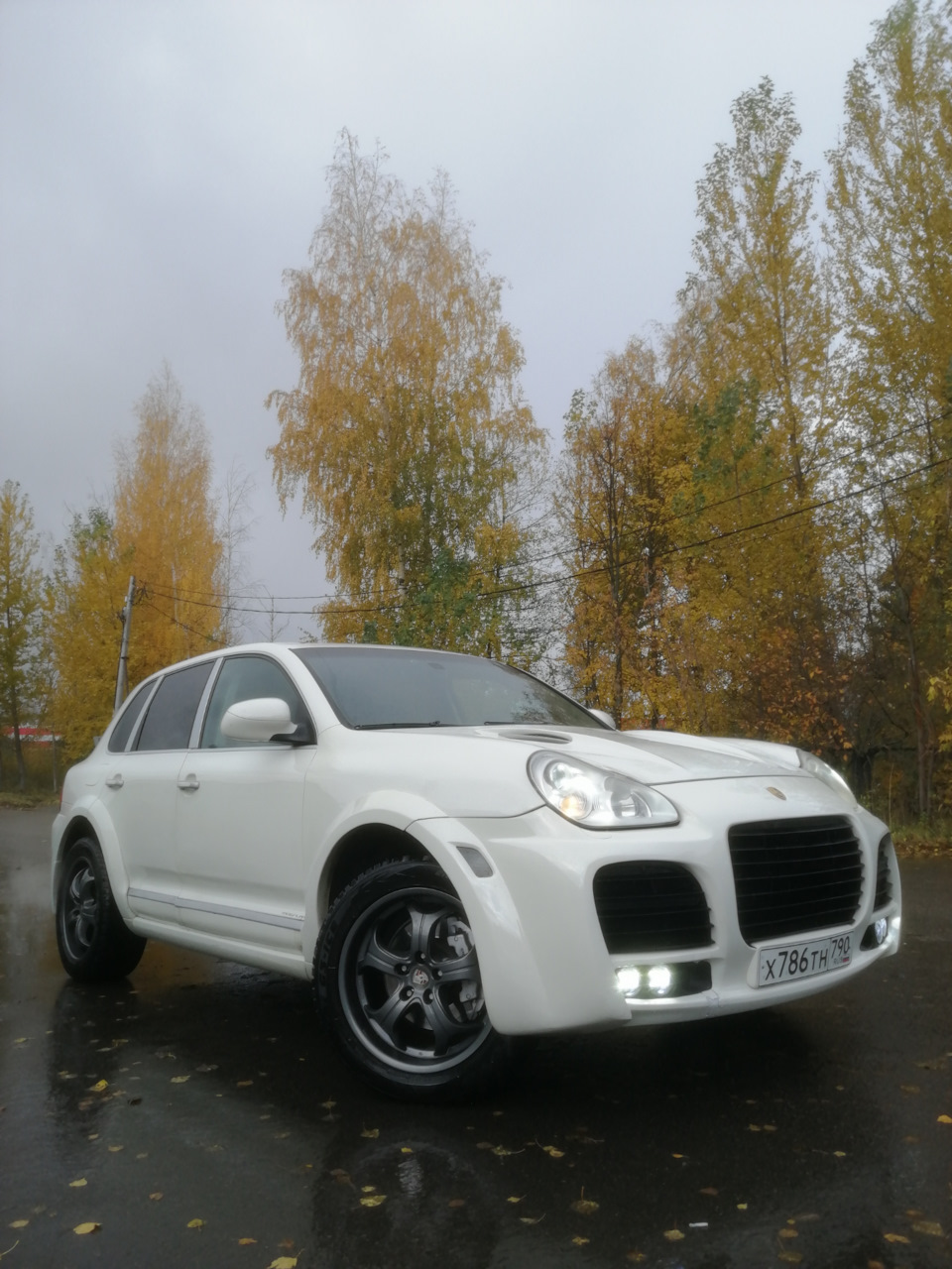 Porsche Cayenne 1