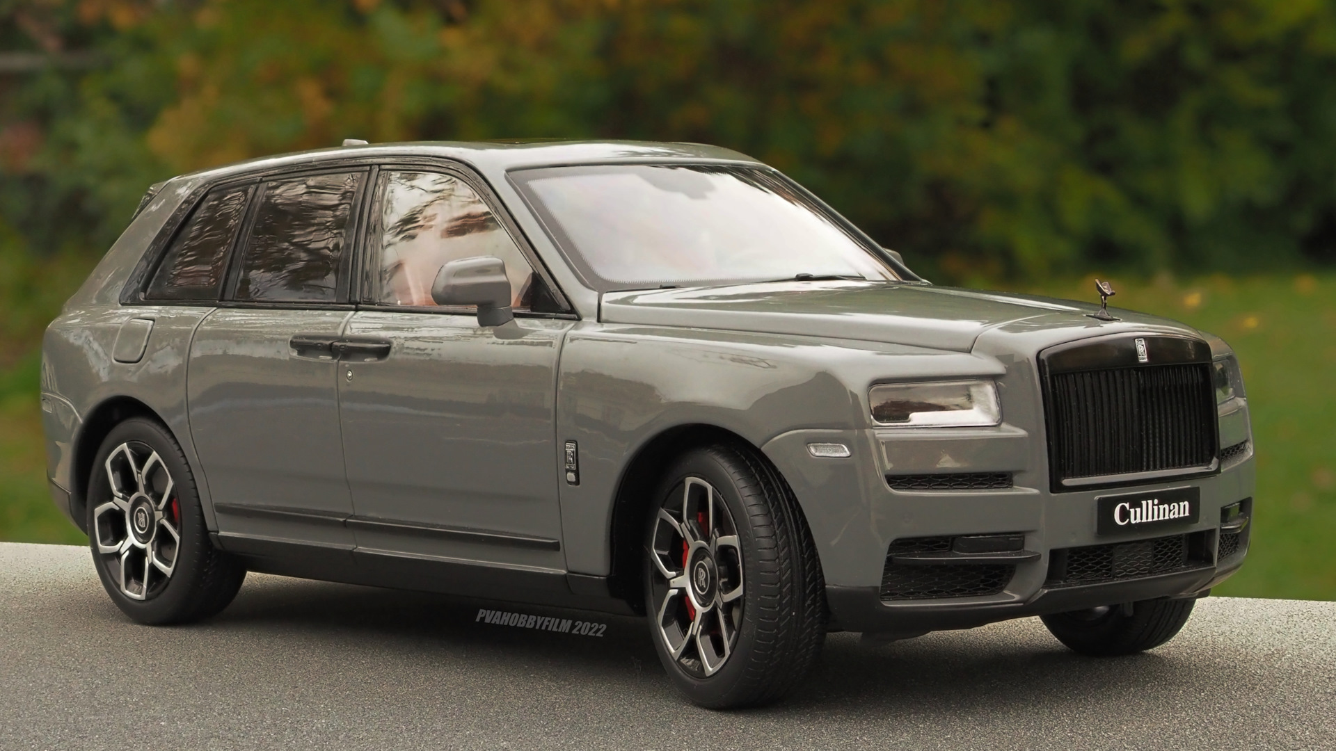 Rolls-Royce Cullinan, 2018 (1/18 T.R.L./KengFai/Kyosho L.E. 168/199) —  Сообщество «Масштабные Модели» на DRIVE2