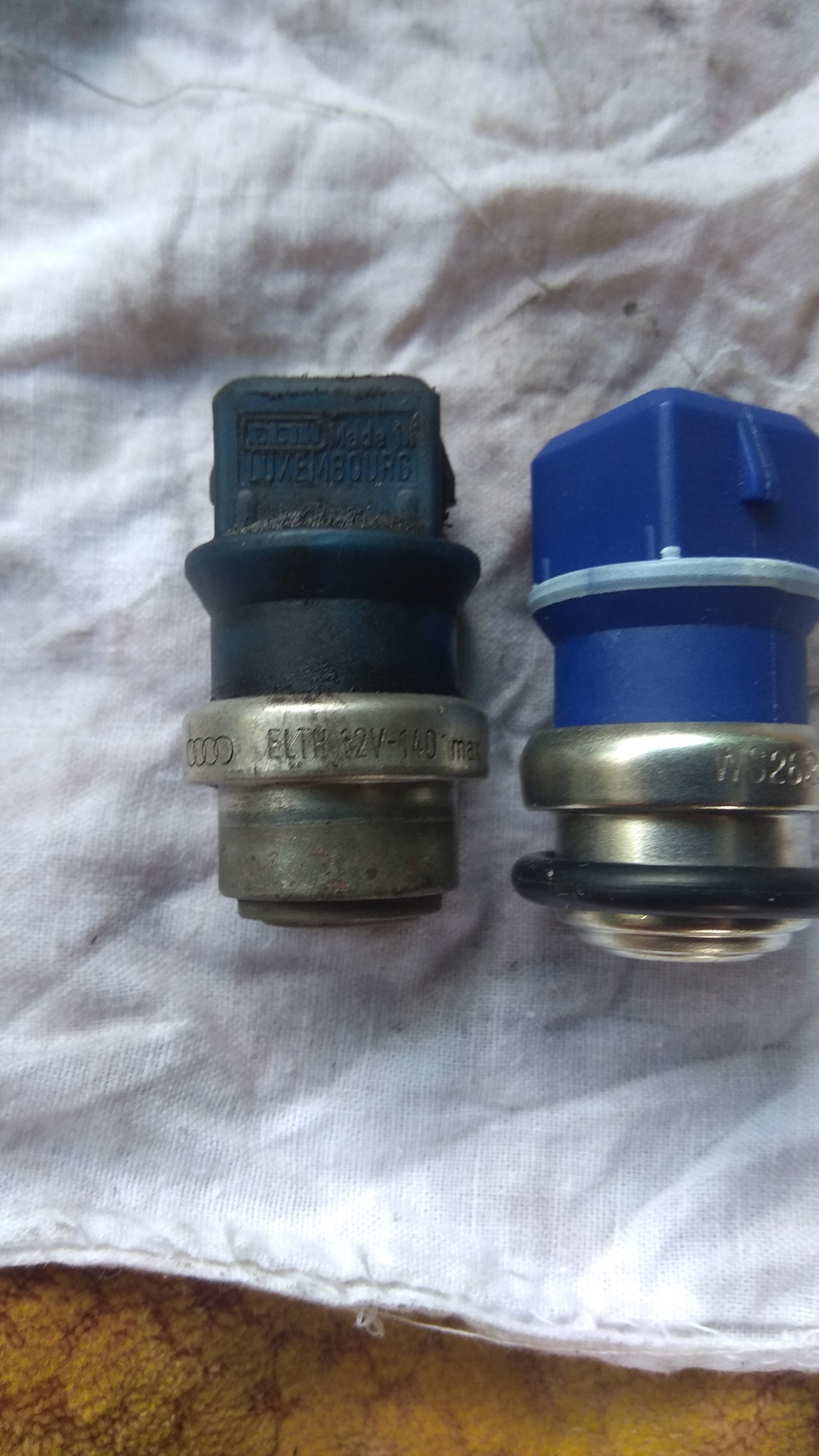 датчик температуры фольксваген т4 2. датчик температуры фольксваген т4 2.