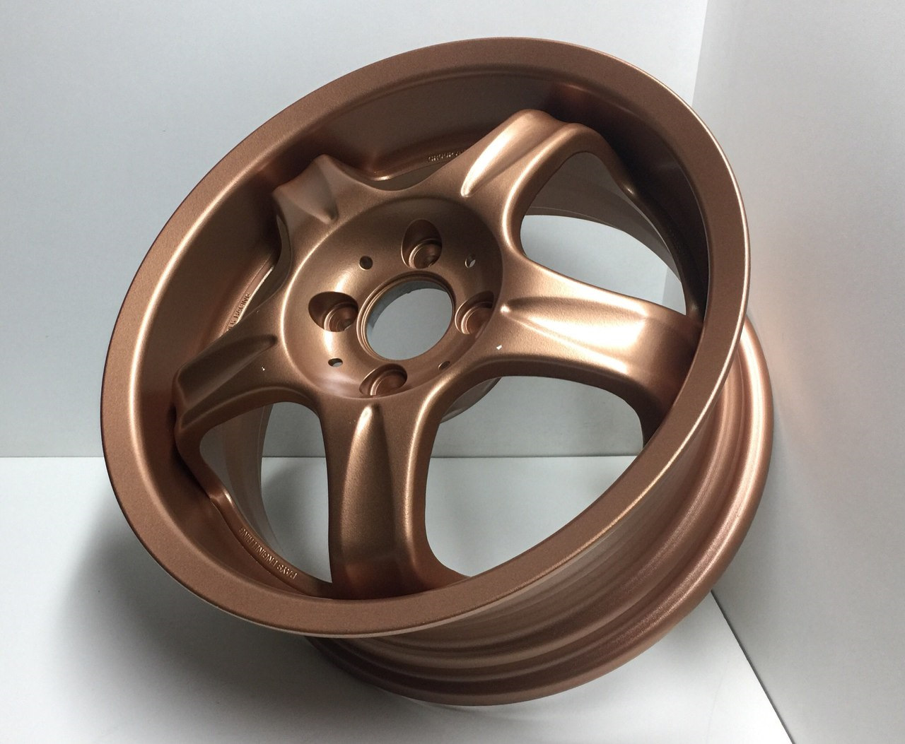 Диски Rays Volk Racing AV Revolution.