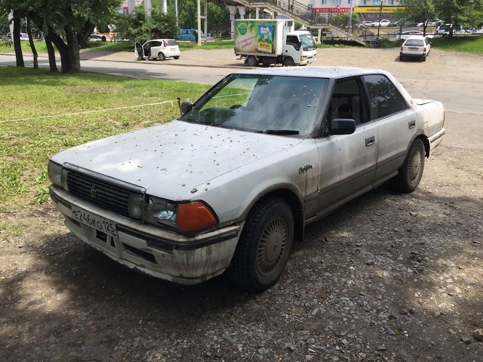 Несколько лет спустя. Автомобиль погиб — Toyota Crown (S130), 2 л ...