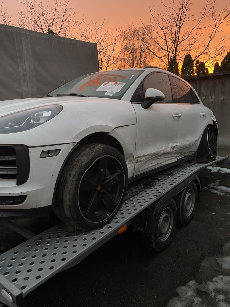 Машина растаможена, начало ремонта — 1 — Porsche Macan, 3 л, 2020 года |  визит на сервис | DRIVE2