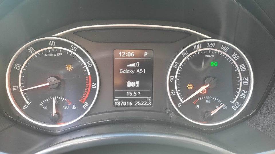 Установка штатного Bluetooth Bolero Blaupunkt — Skoda Octavia A5 Mk2, 1 ...