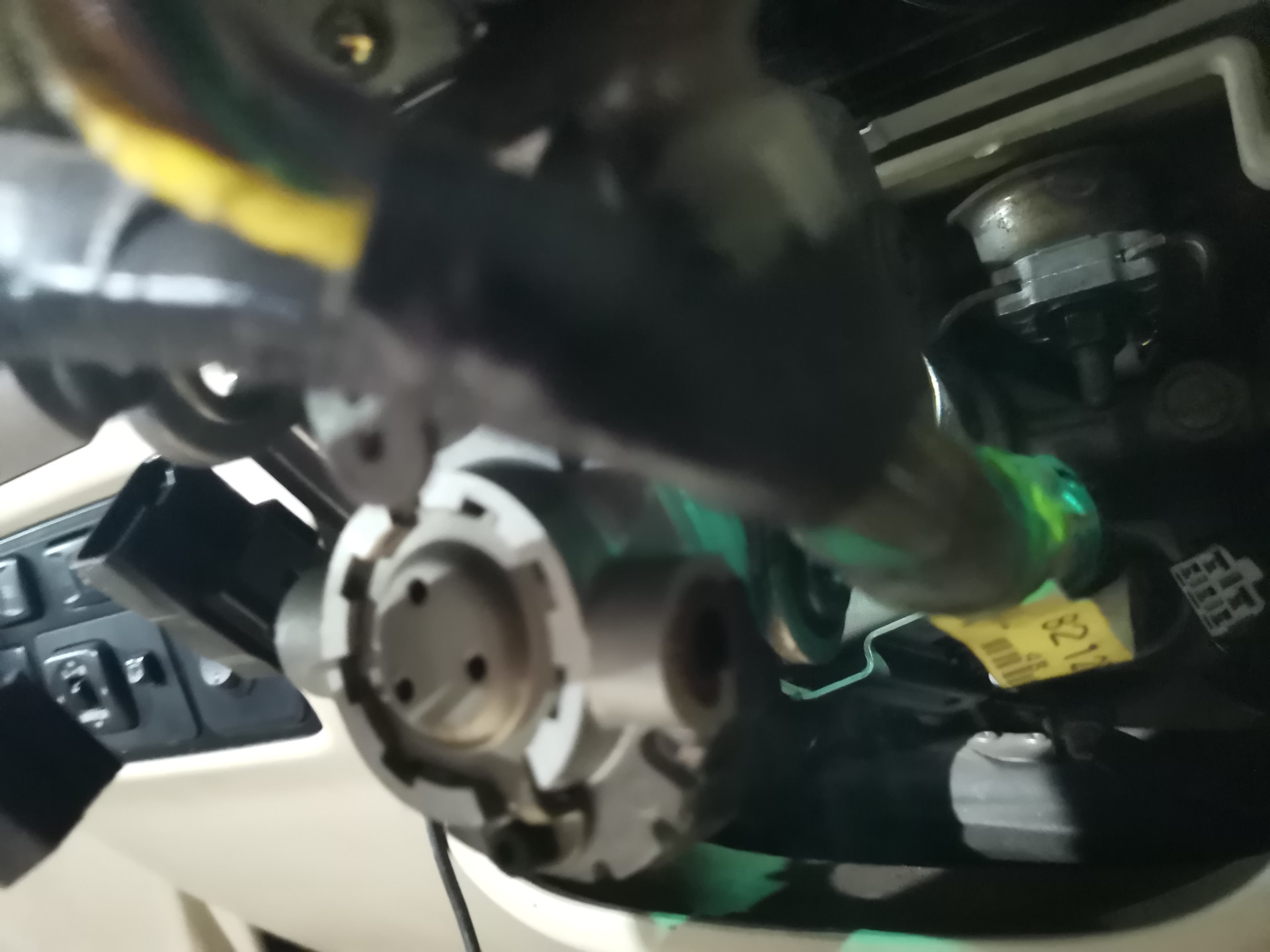 Устранение люфта рулевой колонки. — Lexus LX (UZJ100), 4,7 л, 2004 года ...