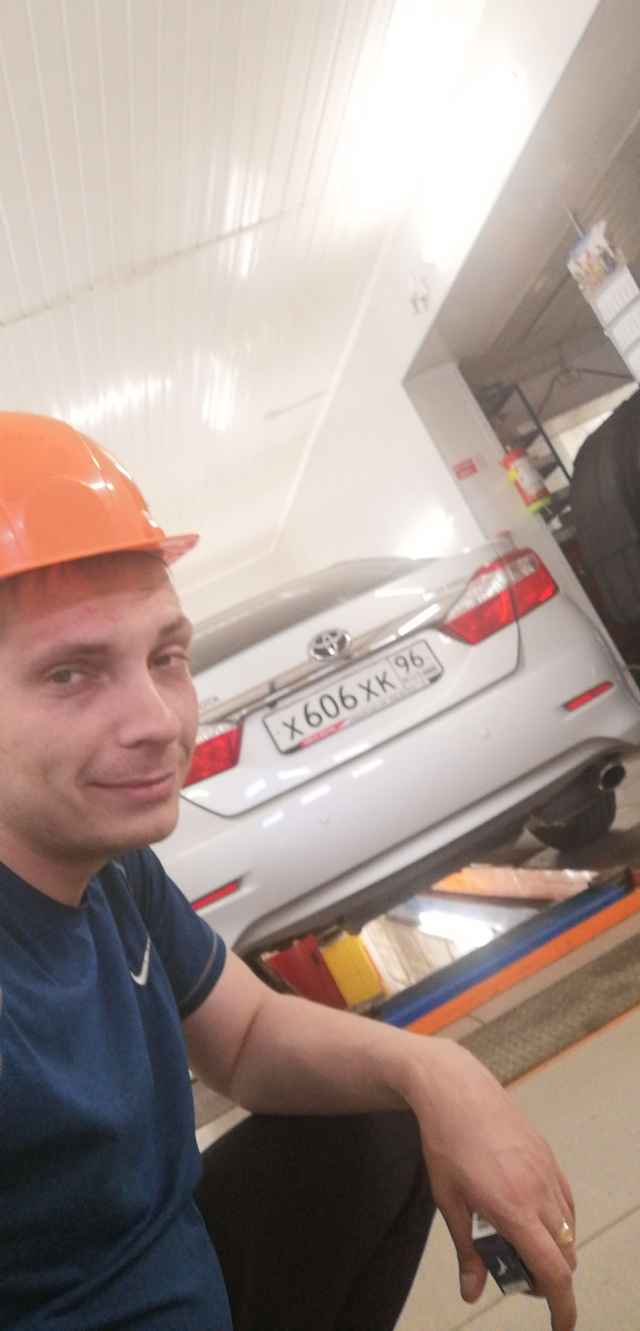 Заехал на вибростенд в FITservice — Toyota Camry (XV50), 2,5 л, 2013 ...