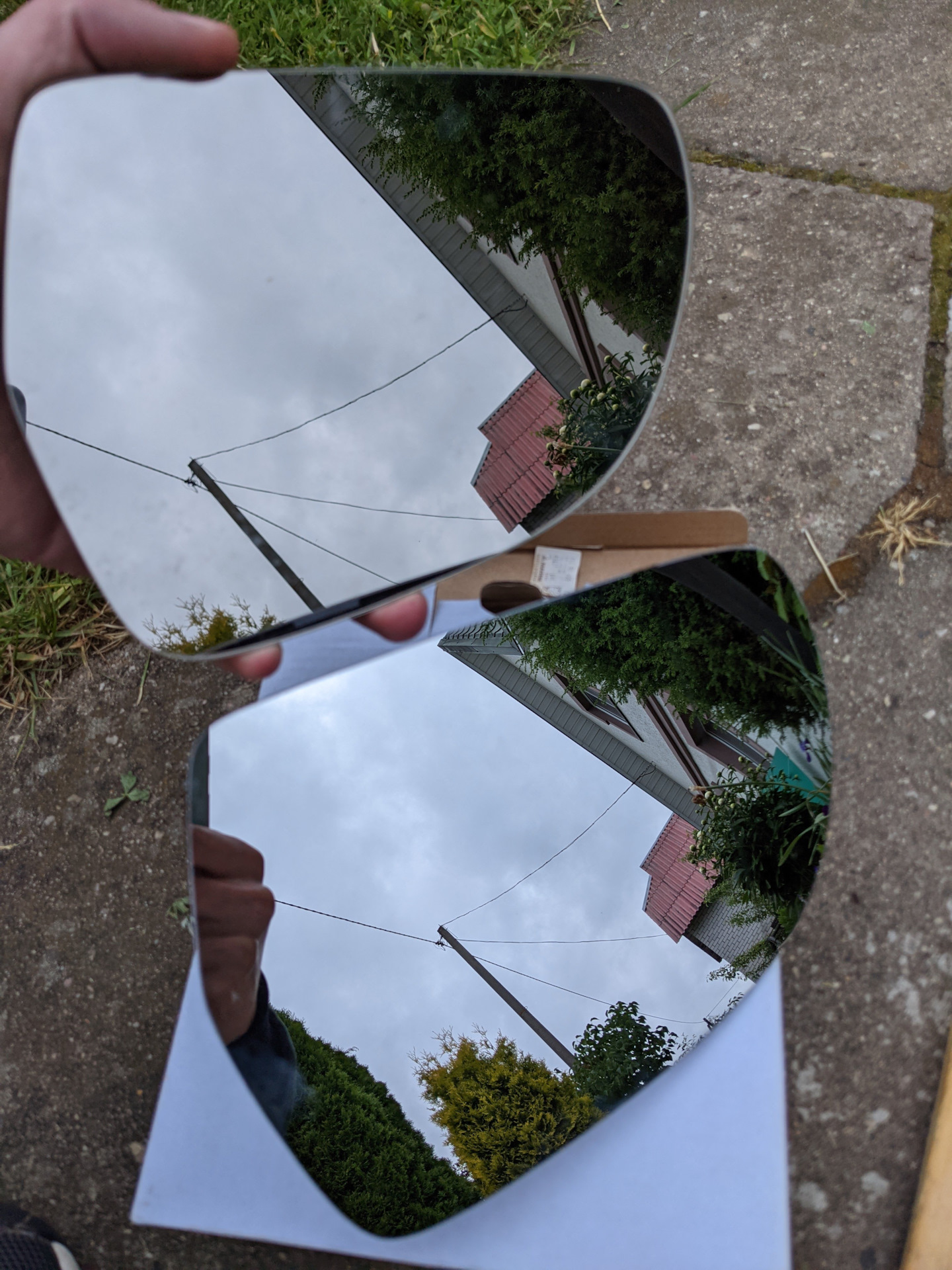 Производительность маслонасоса, закрытие багажника с ключа, зеркало ...