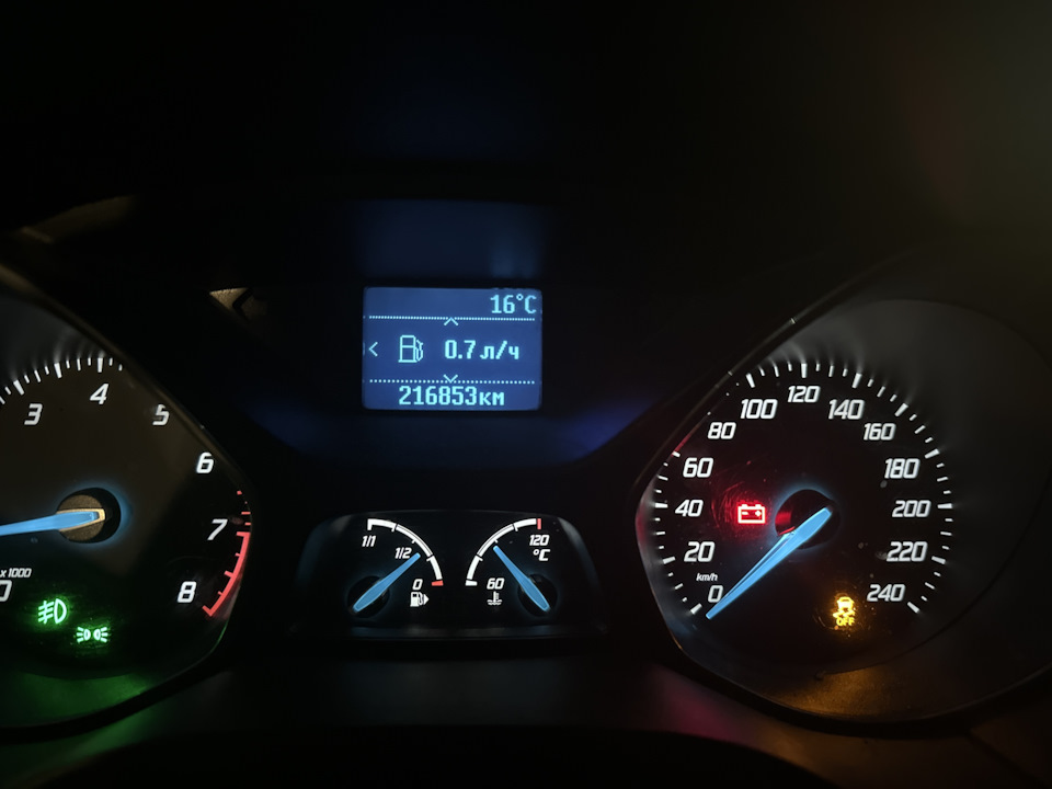 Индикатор АКБ продолжение…( — Ford Focus III Hatchback, 1,6 л, 2012 ...