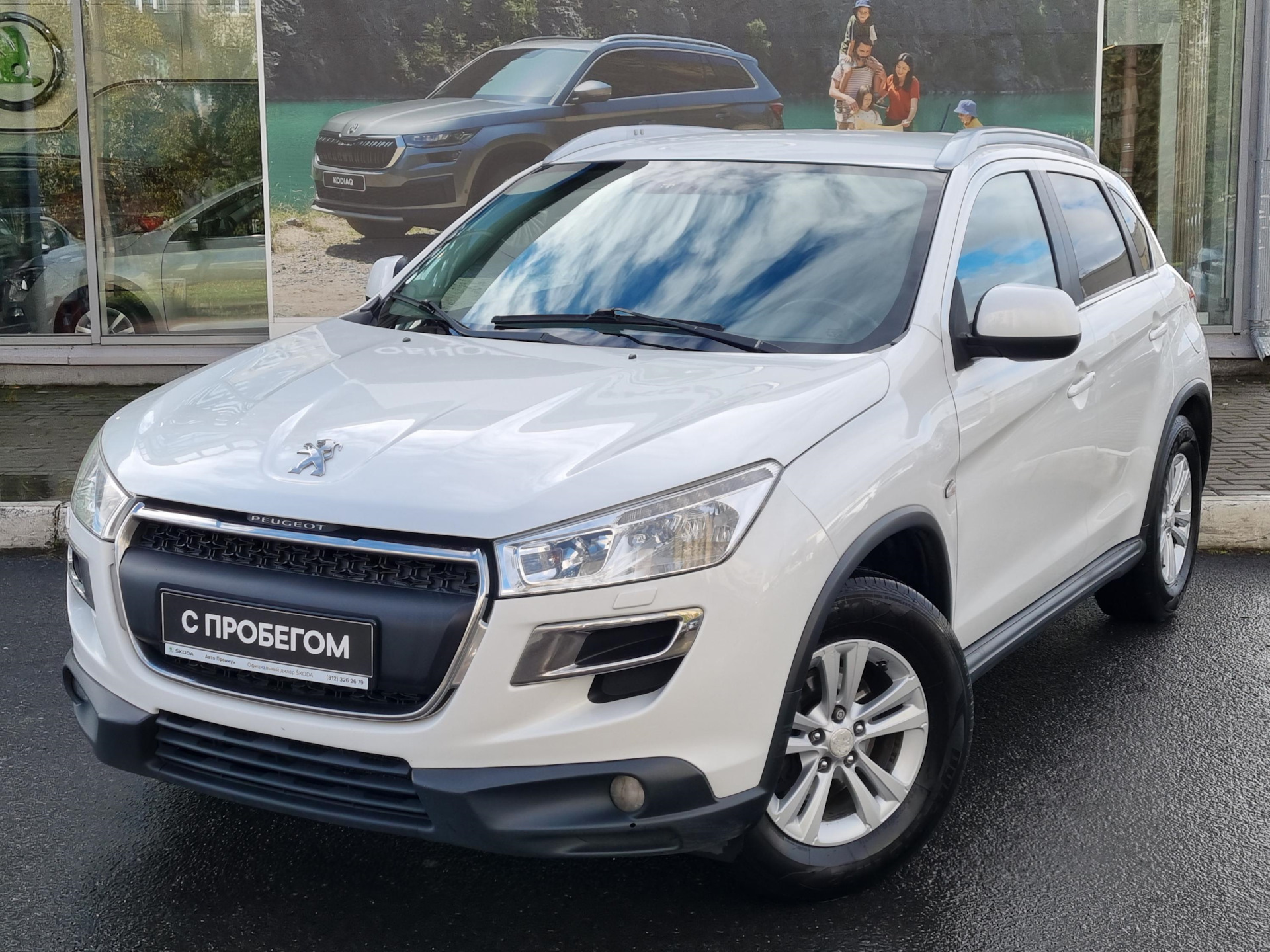 Пежо 4008. Peugeot 4008 2012.