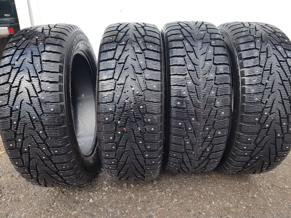 Фото в бортжурнале Toyota RAV4 (IV)
