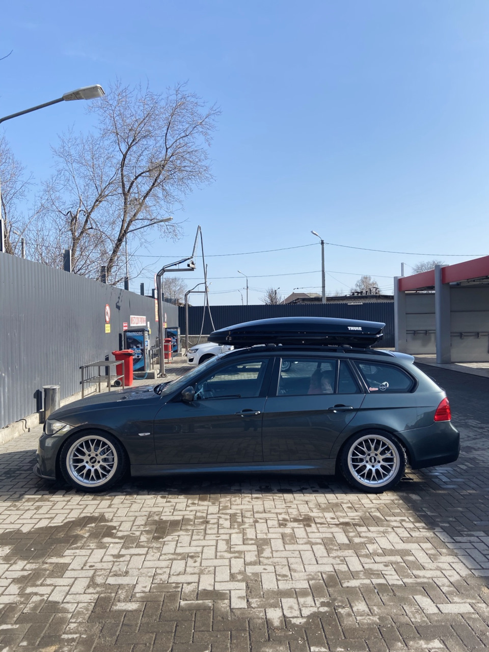 Thule best sale bmw g21