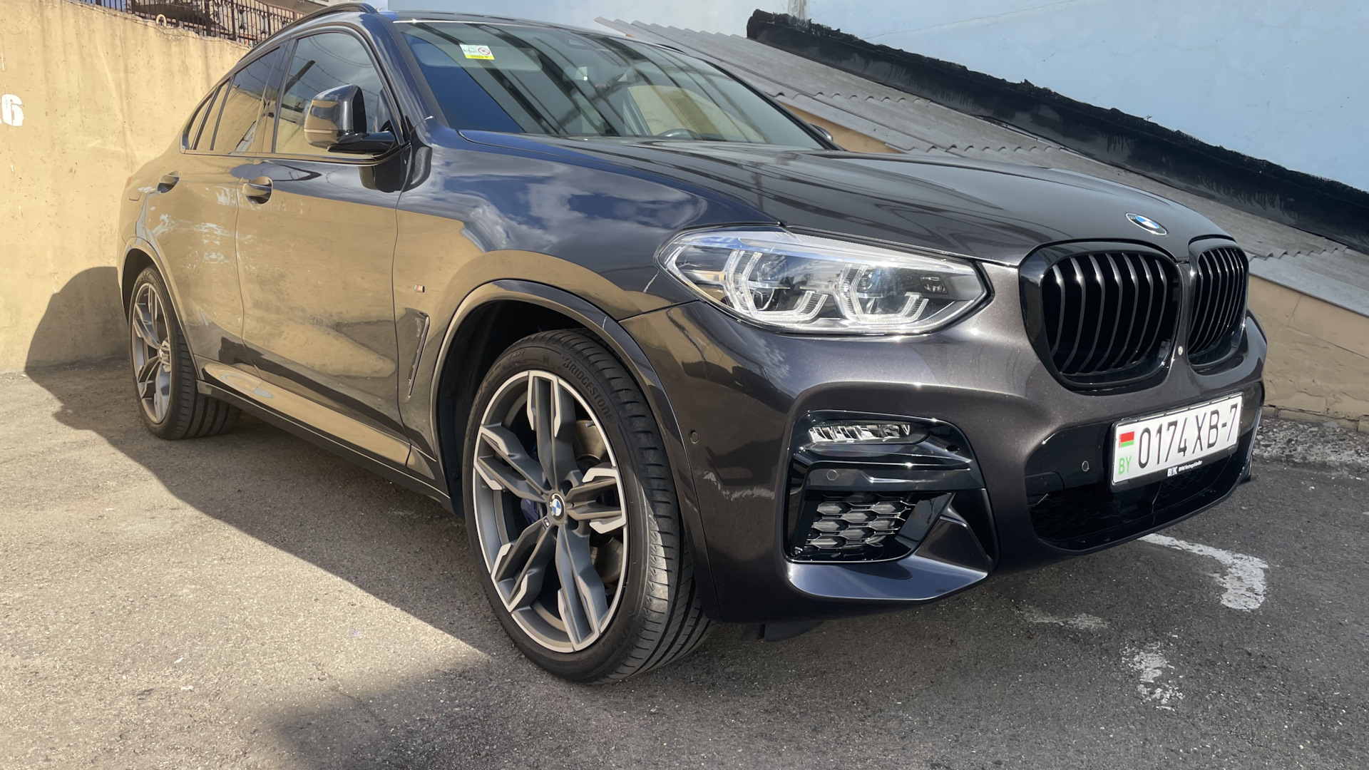 2019 BMW X4 M40d (G02): особенности, характеристики, цены и отзывы