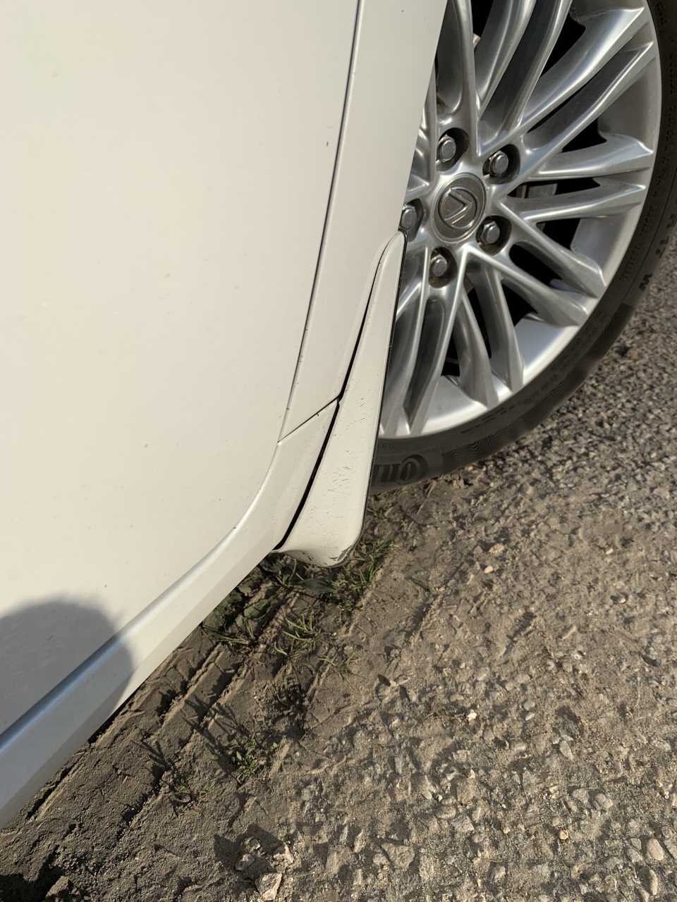 Брызговики — Lexus ES (XV60), 2,4 л, 2014 года | своими руками | DRIVE2