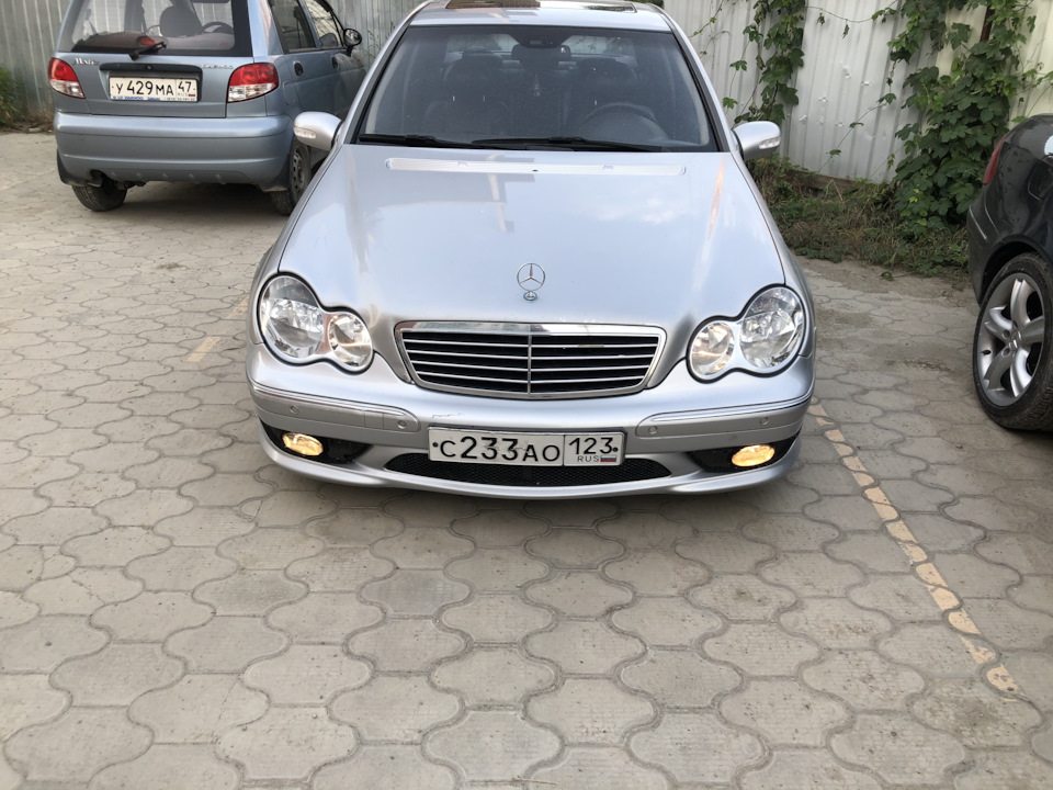 Ремонт туманки и вентилятора охлаждения — Mercedes-Benz C-Class (W203 ...