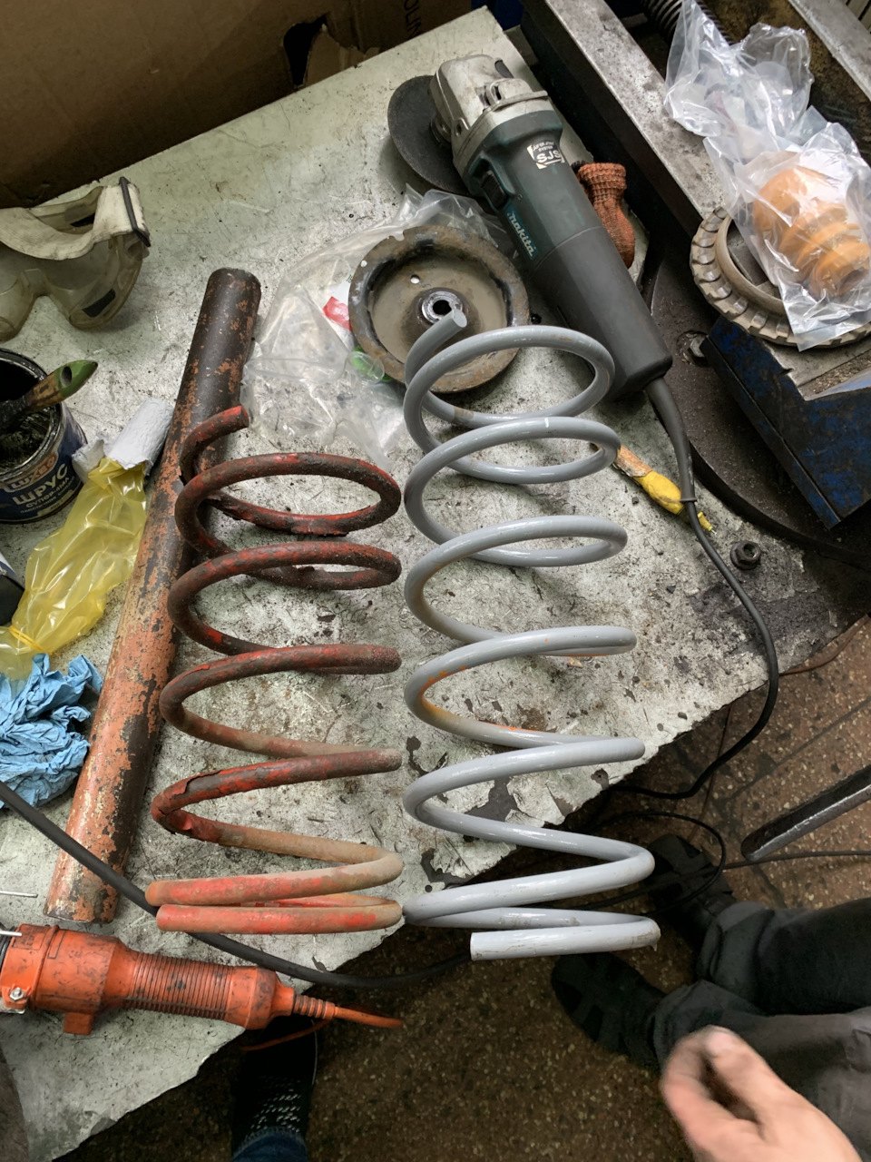 Ремонт ходовой (пружины ВАЗ 2110, замена стоек, колодок, продольных тяг ...