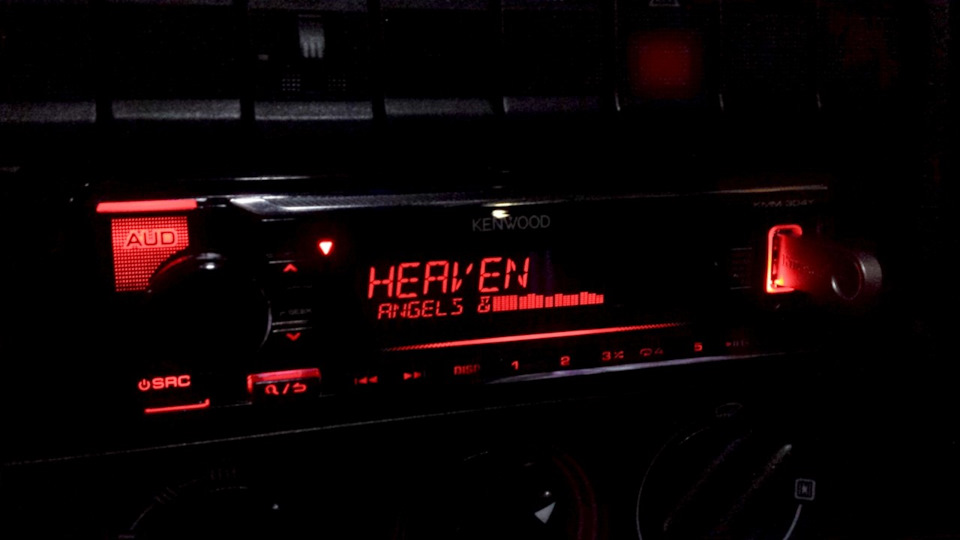 Взрослеем. Бюджетный процессорный ГУ — Kenwood KMM-304Y. — Audi 80 (B4 ...