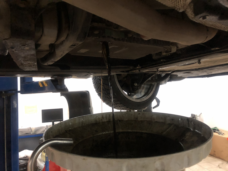 Фото в бортжурнале BMW X5 (F15)