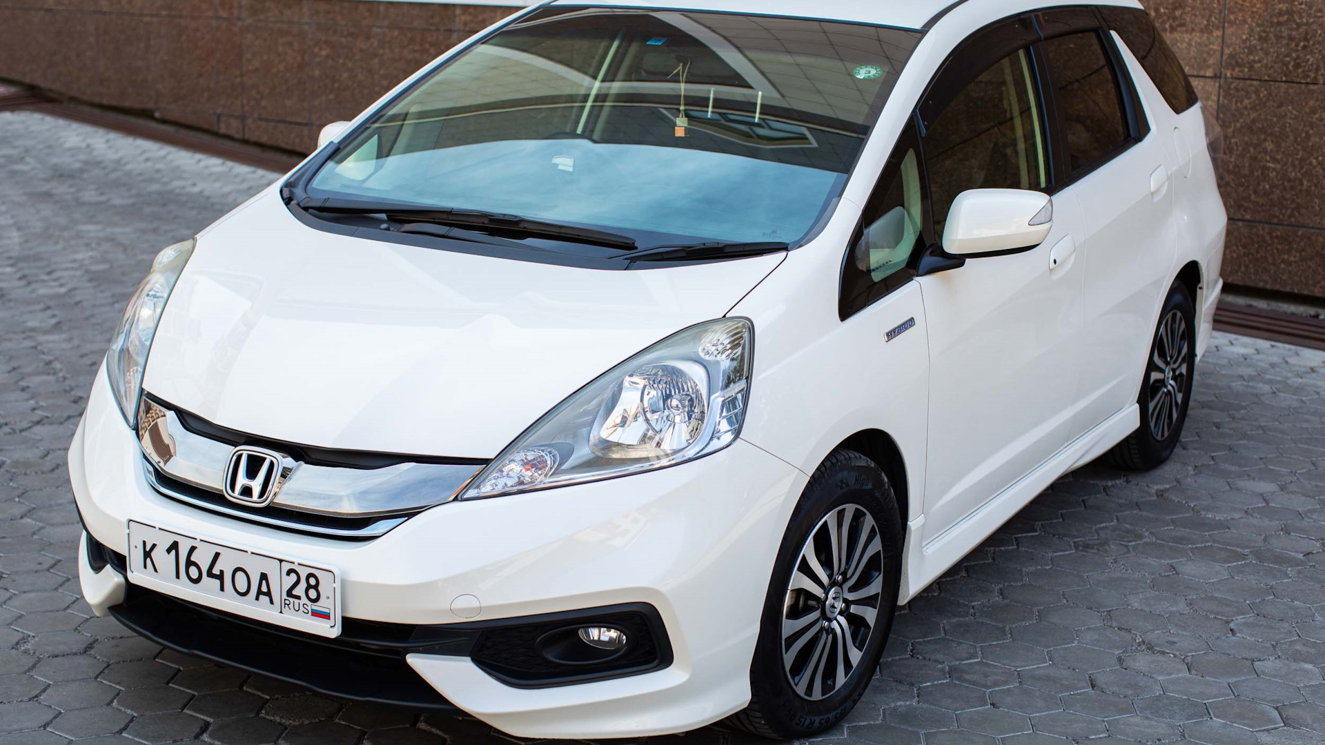 Honda Fit Shuttle (1G) 1.3 бензиновый 2014 | на DRIVE2