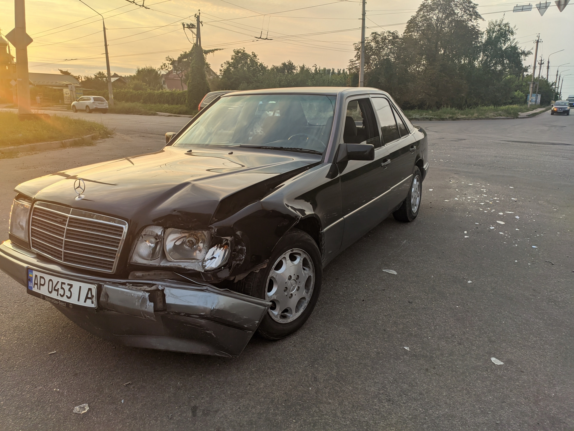 Самый худший день (( 11.08.2021 — Mercedes-Benz E-class (W124), 2 л, 1995  года | ДТП | DRIVE2