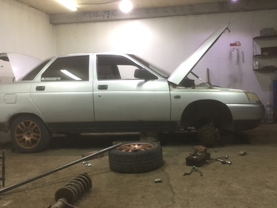 Замена форсунок омывателя на 2 градуса. — Toyota Camry (XV50), 2 л ...