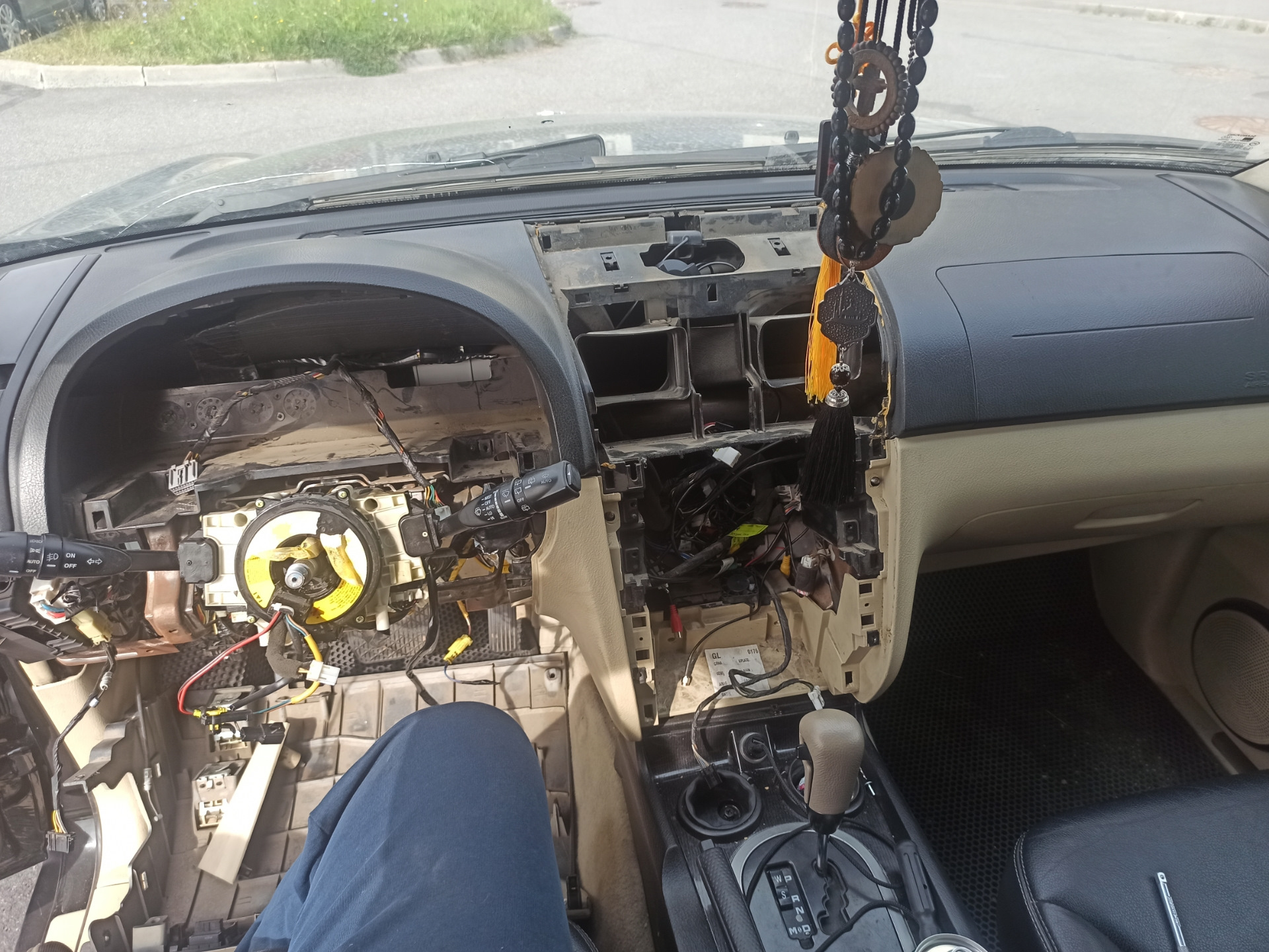 Замена радиатора печки и моторчика печки — SsangYong Rexton (2G), 2,7 л ...