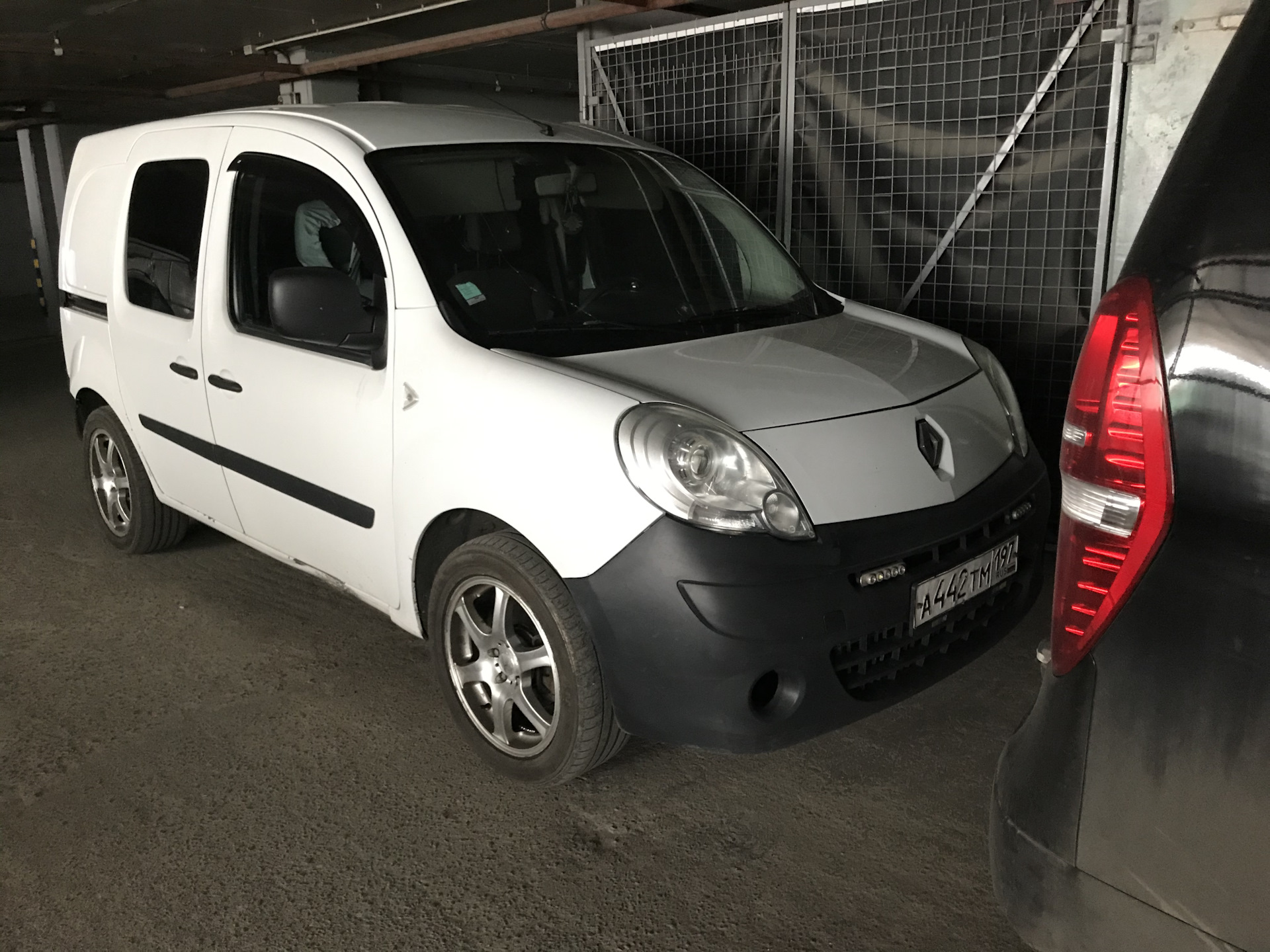 Время пришло. — Renault Kangoo (2G), 1,5 л, 2009 года | продажа машины |  DRIVE2