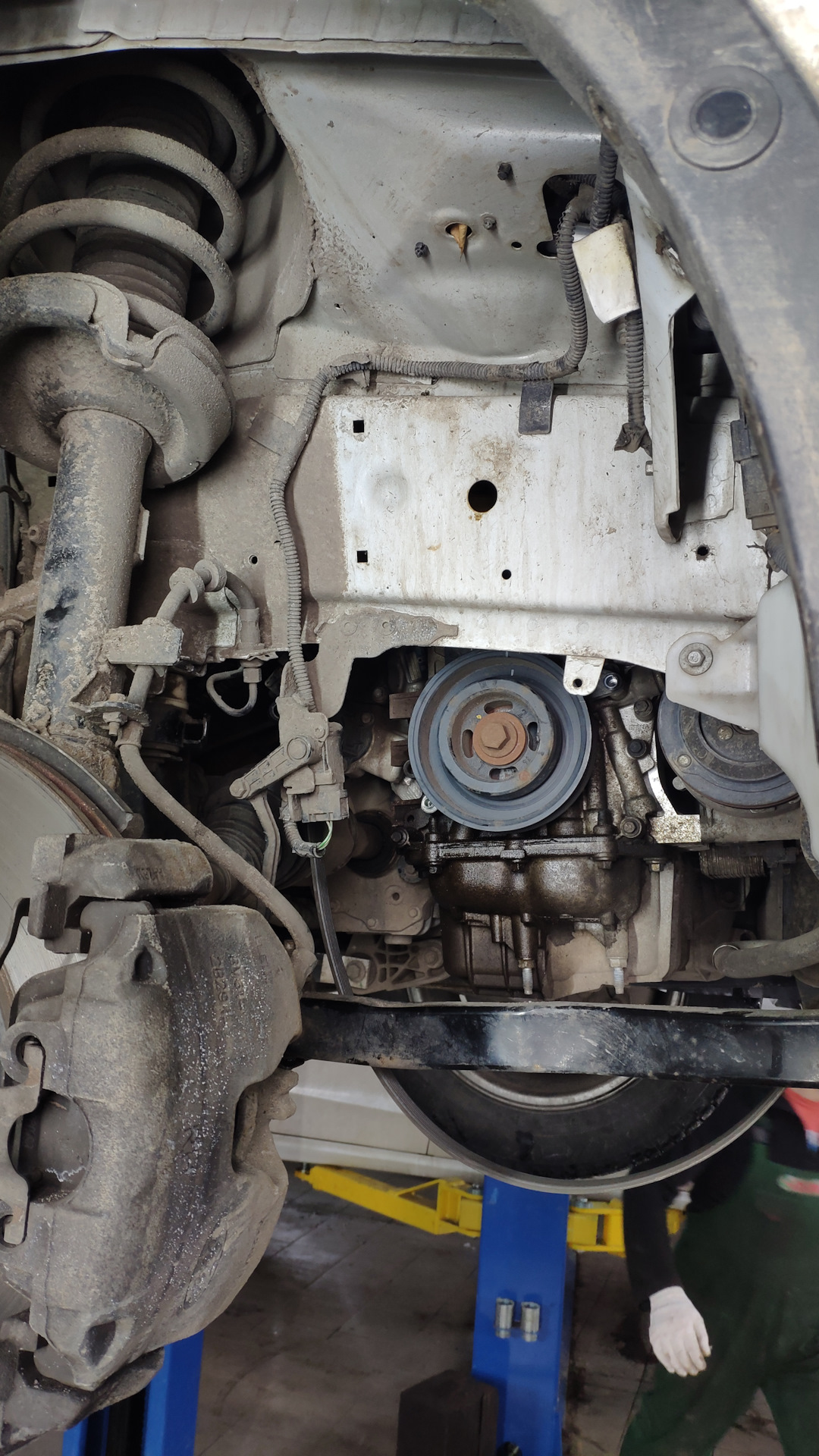 Комплект ГРМ, ТО и шланг омывайки — Ford Kuga (2G), 1,6 л, 2014 года ...