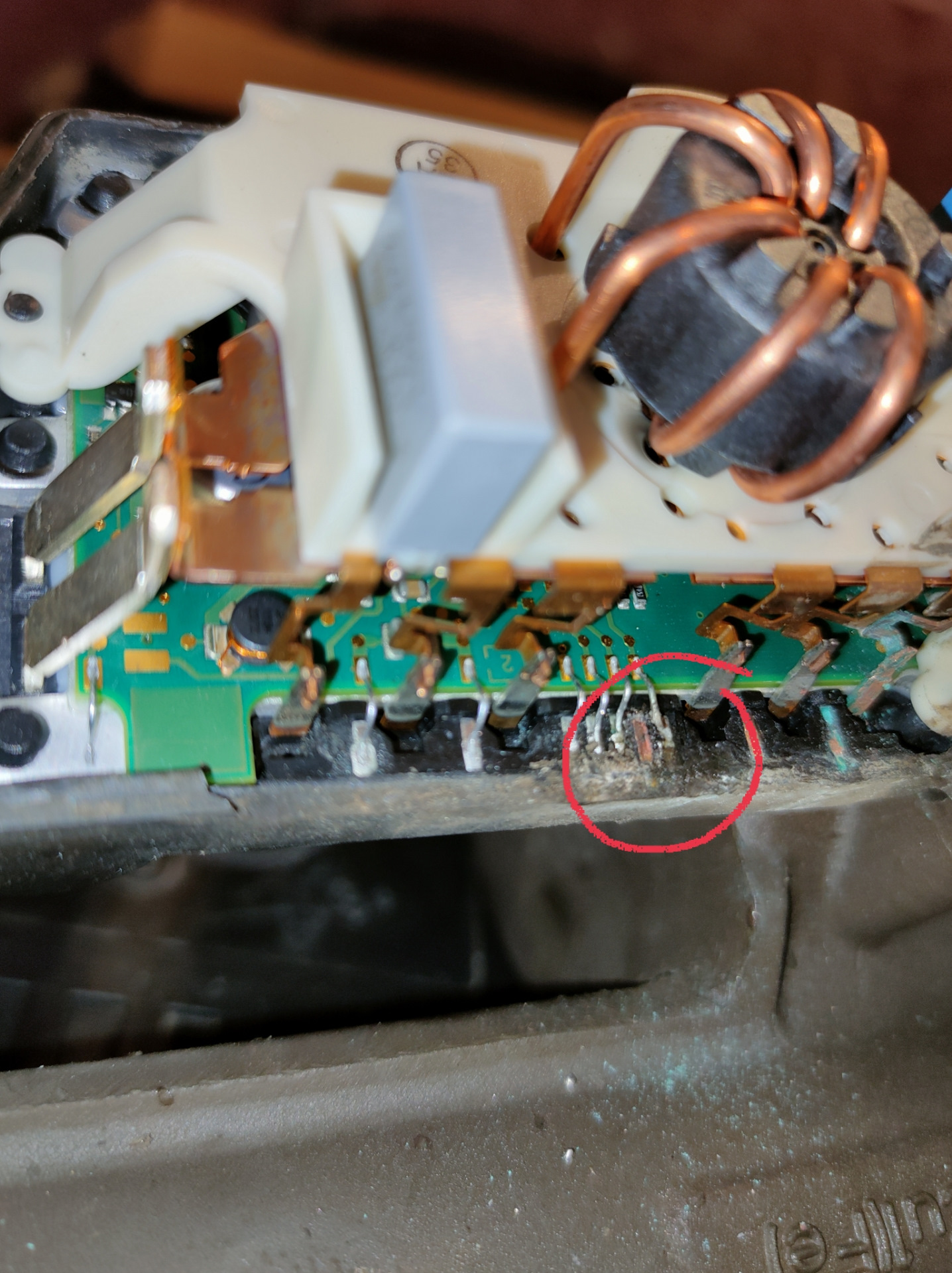 Вот всегда говорил, если что-то хочешь сделать хорошо, сделай это сам ...