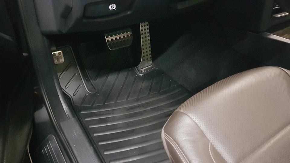 Течь антифриза устранена — Ford Focus I Sedan, 1,6 л, 2003 года | визит ...