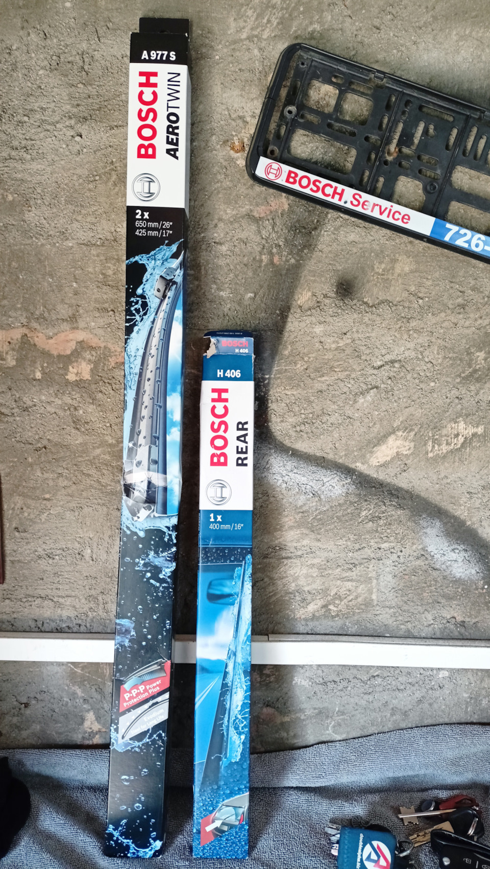 Комплект Bosch A977s и задний Bosh 3397011134 ( 400 mm ). — Ford Focus Hatchback II. Запчасти на фото: A977S, 3397011134