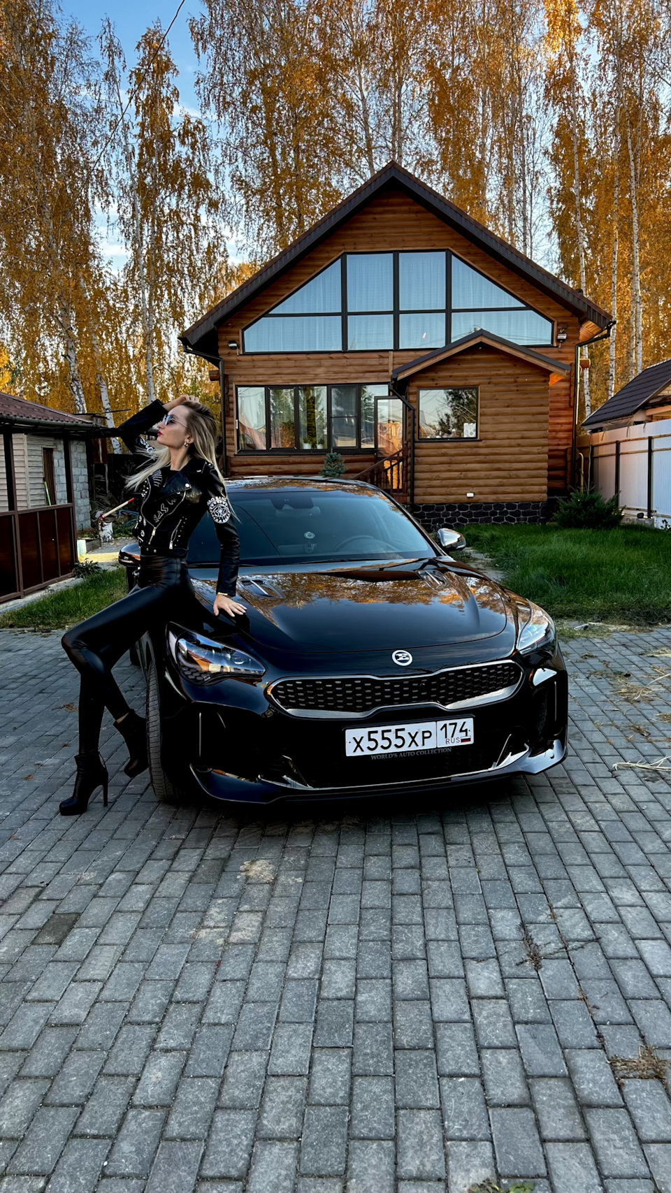 Классика моего бж) 5 минут, айфон, дом, жена, машина😎 — KIA Stinger, 3,3  л, 2019 года | фотография | DRIVE2