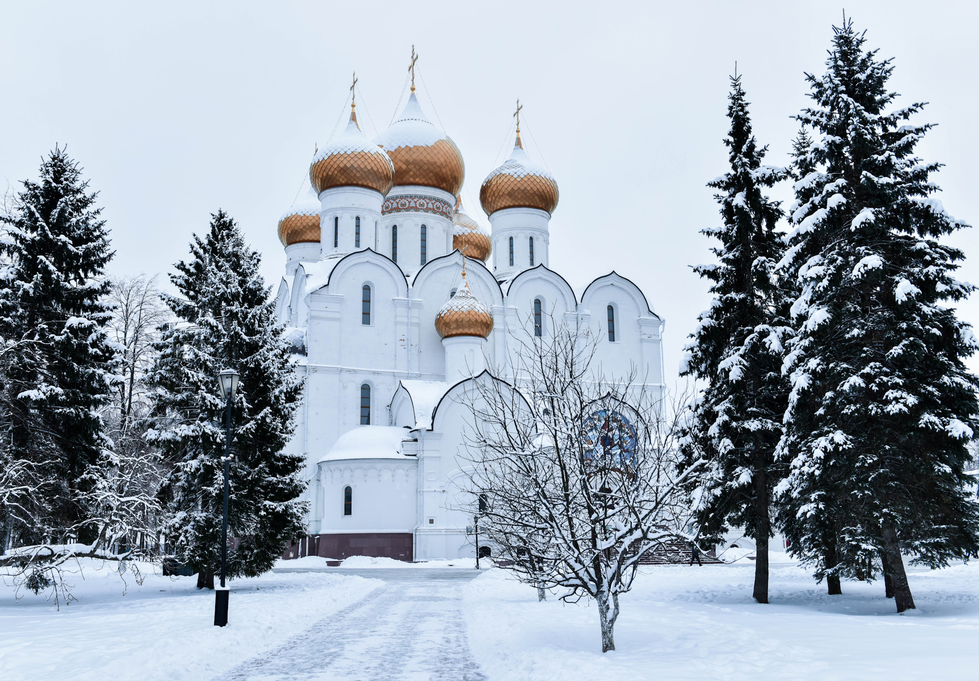 Церкви Вологды зимой