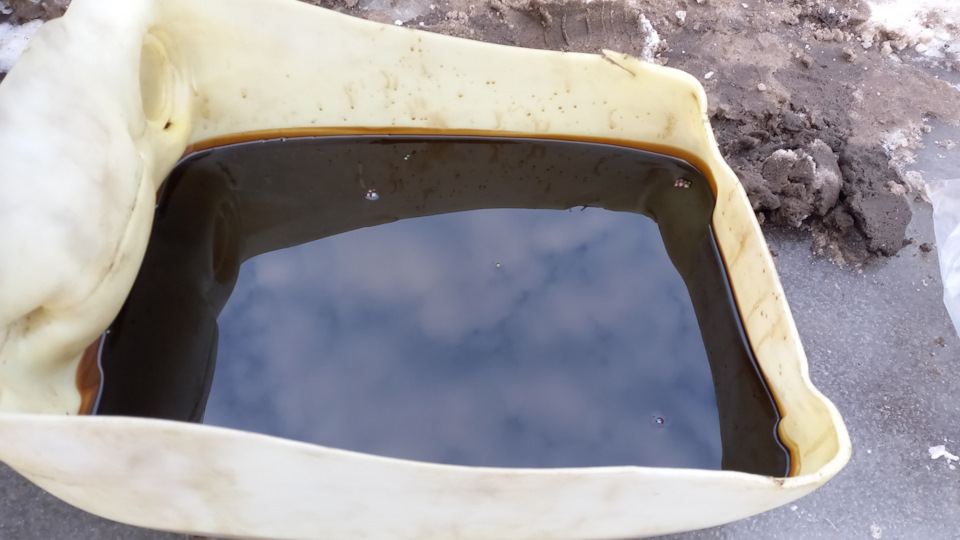 Сливаем старое — Ford Focus Hatchback II