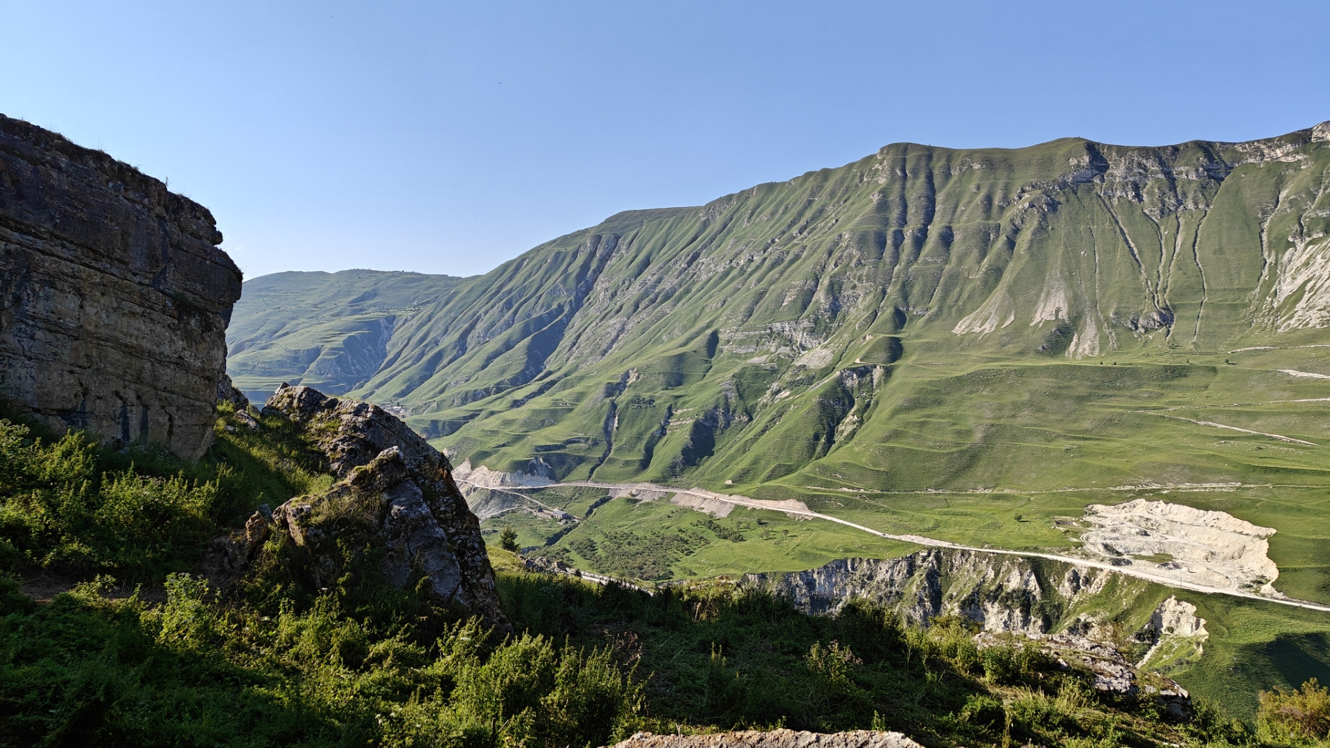 Священная гора в Дагестане