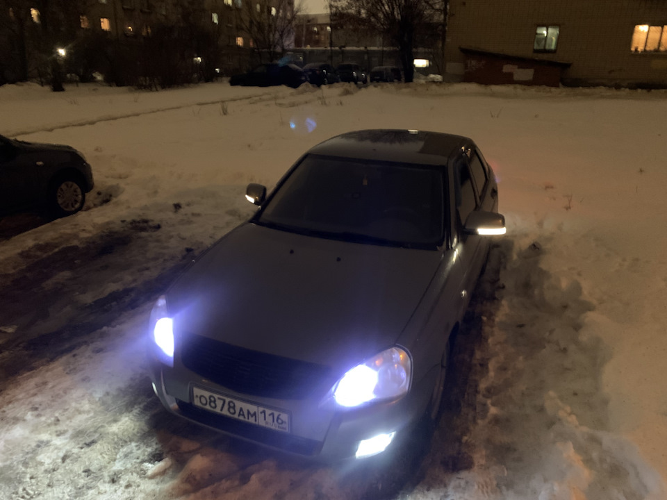 Белые американки на приору — LADA Приора хэтчбек, 1,6 л., 2011 года ...