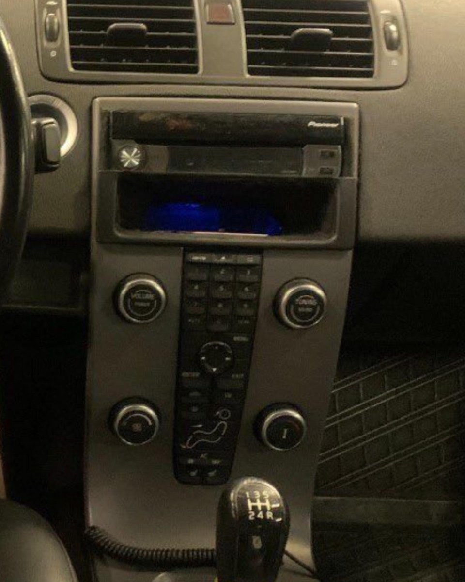 Магнитола Volvo S40 — Volvo S40 (2G), 1,6 л, 2008 года | автозвук | DRIVE2