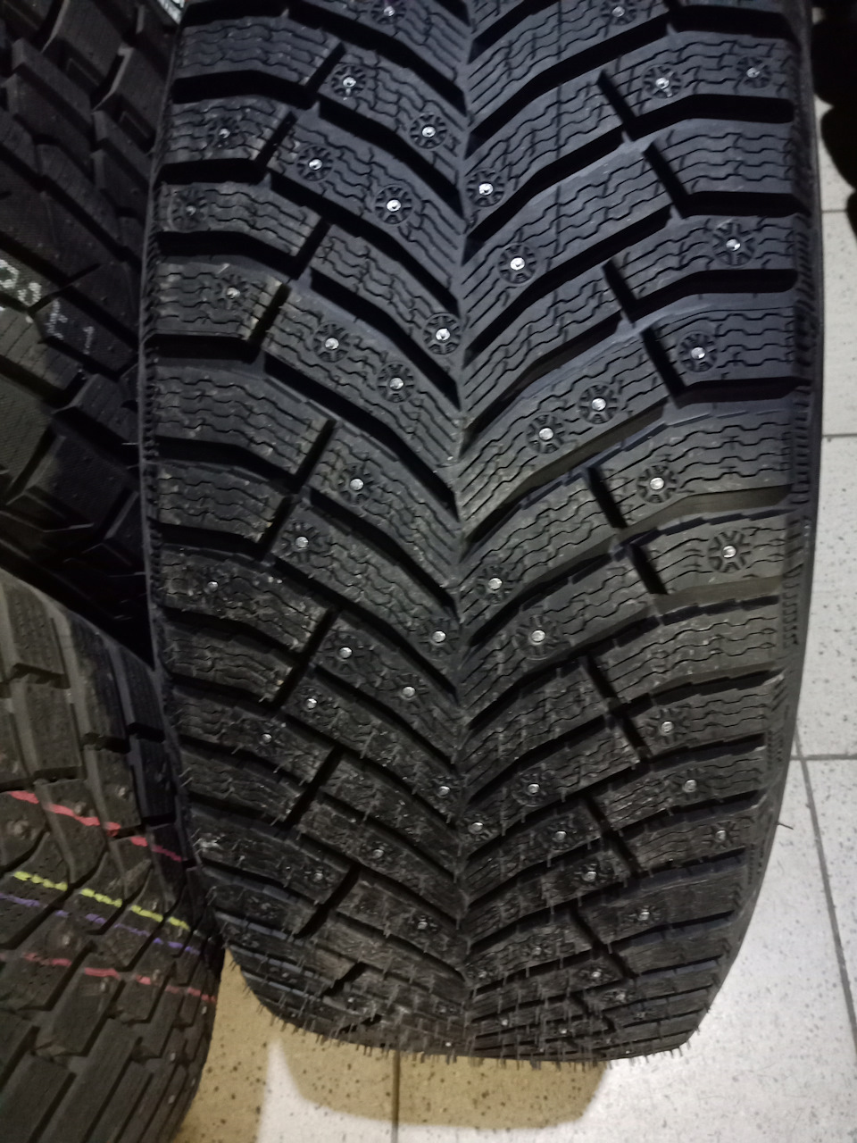 Фото michelin x ice north 4