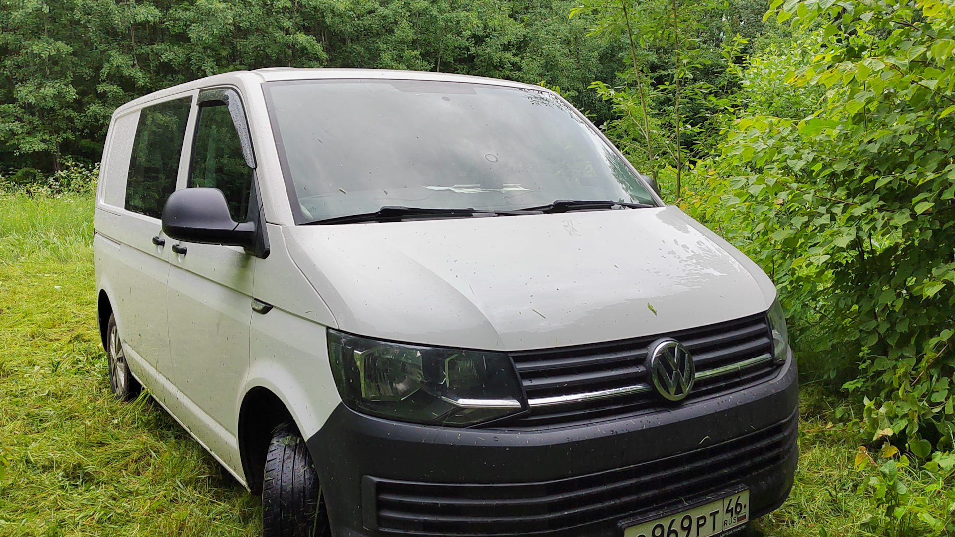 VW Transporter 2015.