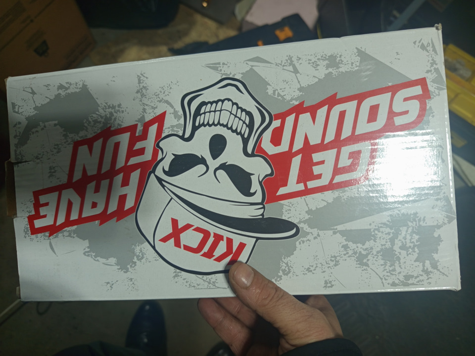 Немного музыки в машину — Lada Vesta SW Cross (NG), 1,8 л, 2024