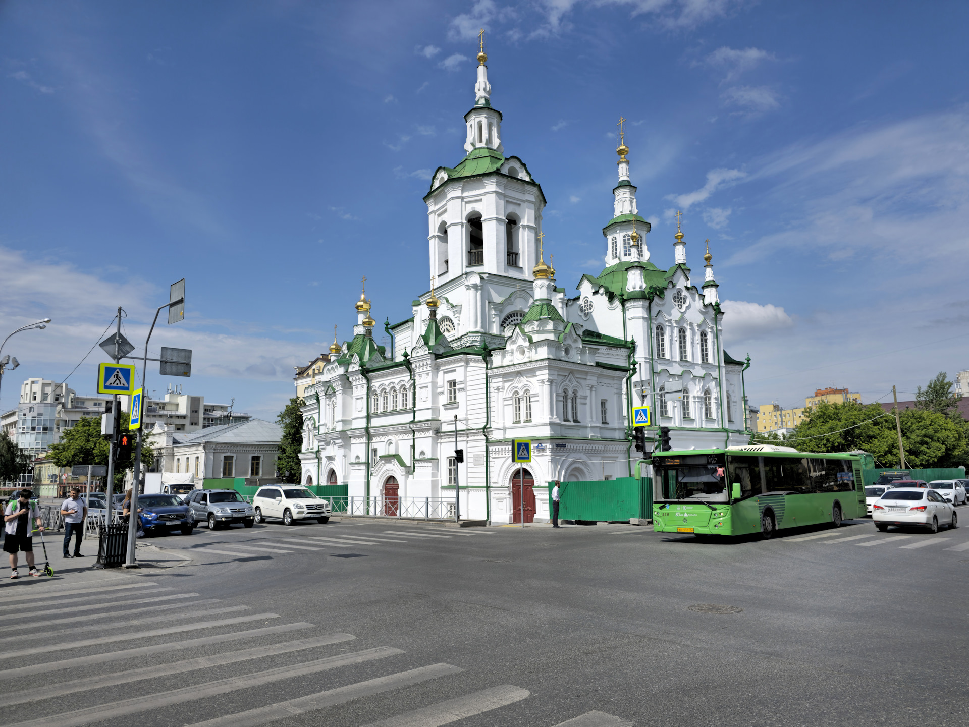 Храмова тюмень. Спасская Церковь Тюмень. Всехсвятская Церковь (Тюмень). Храм Покрова Тюмень. Спасская Церковь Тюмень кратко.